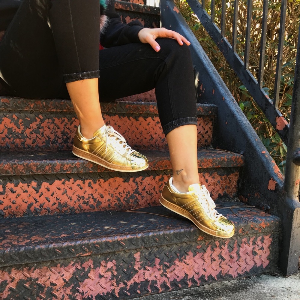Adidas Superstar Sneakers